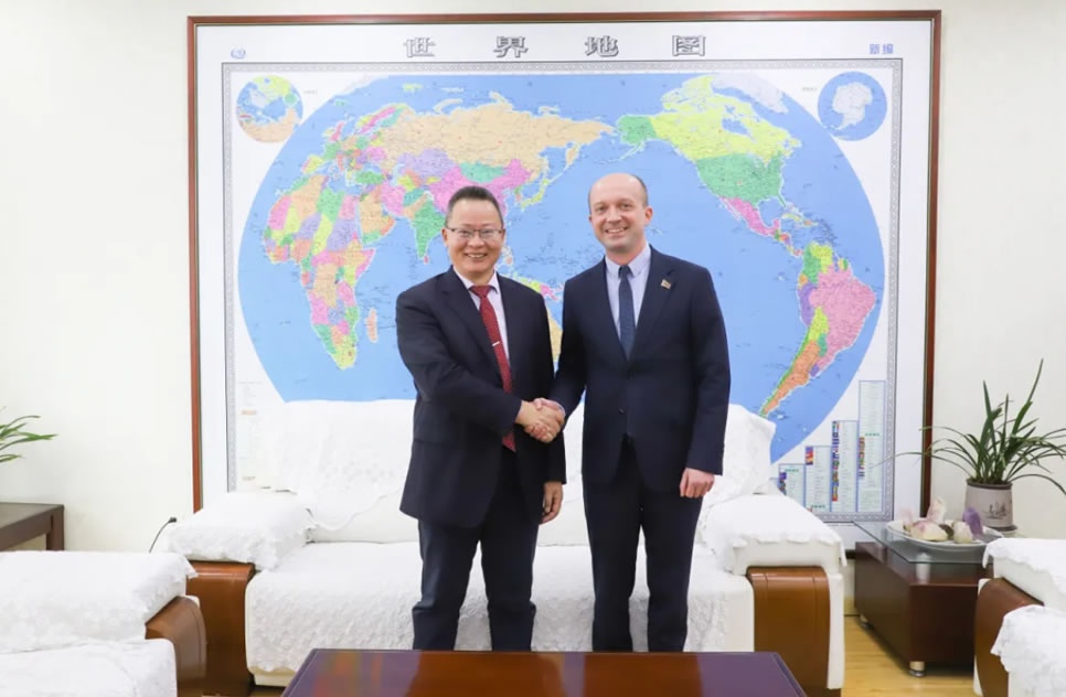 白俄罗斯驻华大使馆公使参赞到访大奖国际·(中国游)官方网站，共拓国际合作新机遇